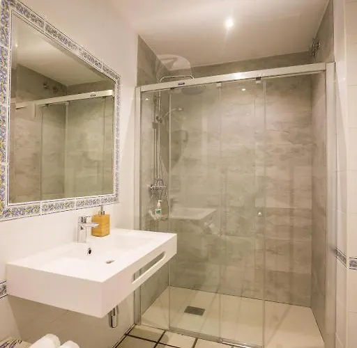 La Fuentona De Inn *